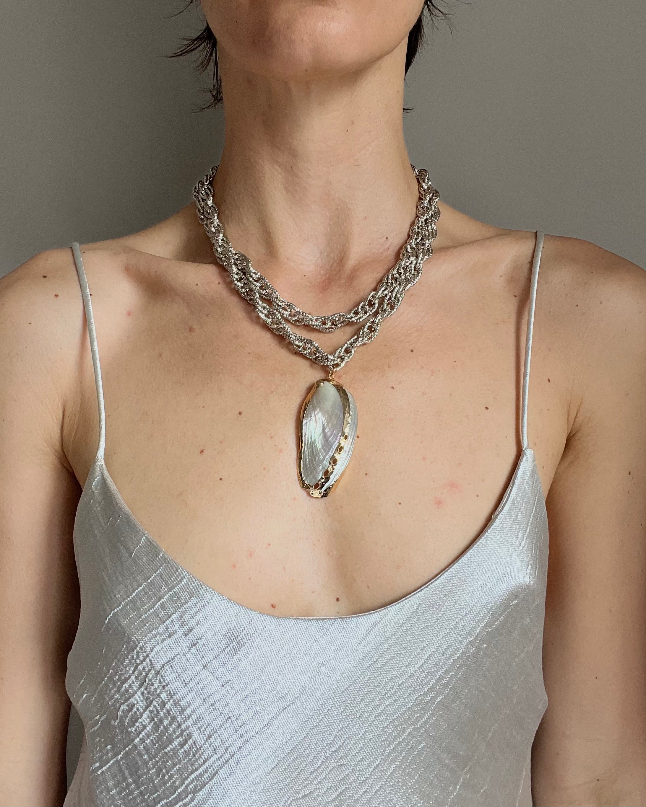Shell Chain