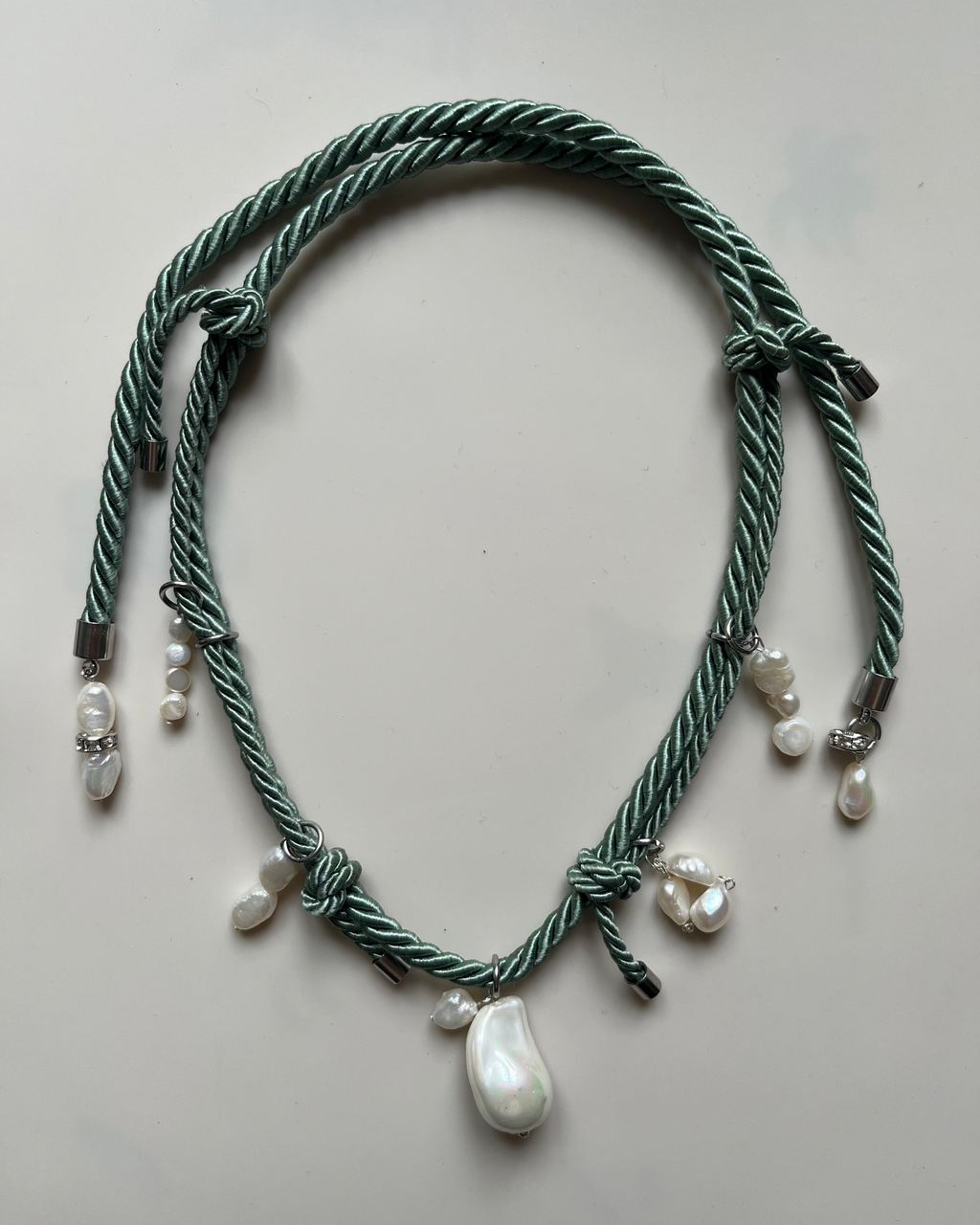 Collana Nerea